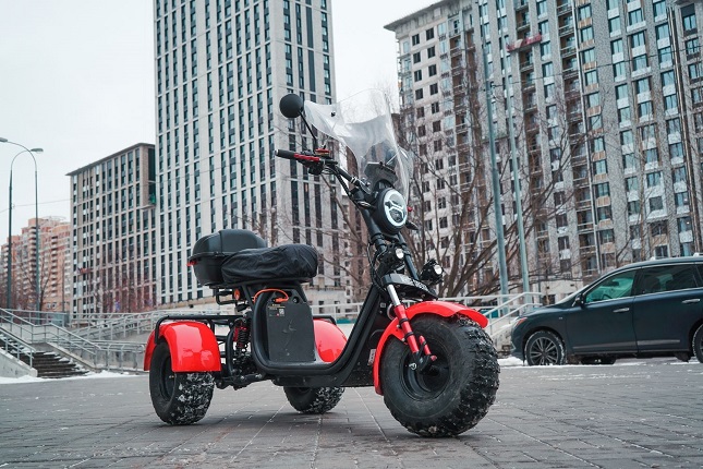 электроскутер